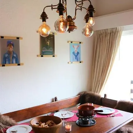 2 Bedroom Apartment, Ski-in/ski-out In Апартаменты Ле-Крозе